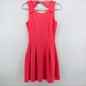 Elle Peach Coral Sleeveless Dress Size 2
